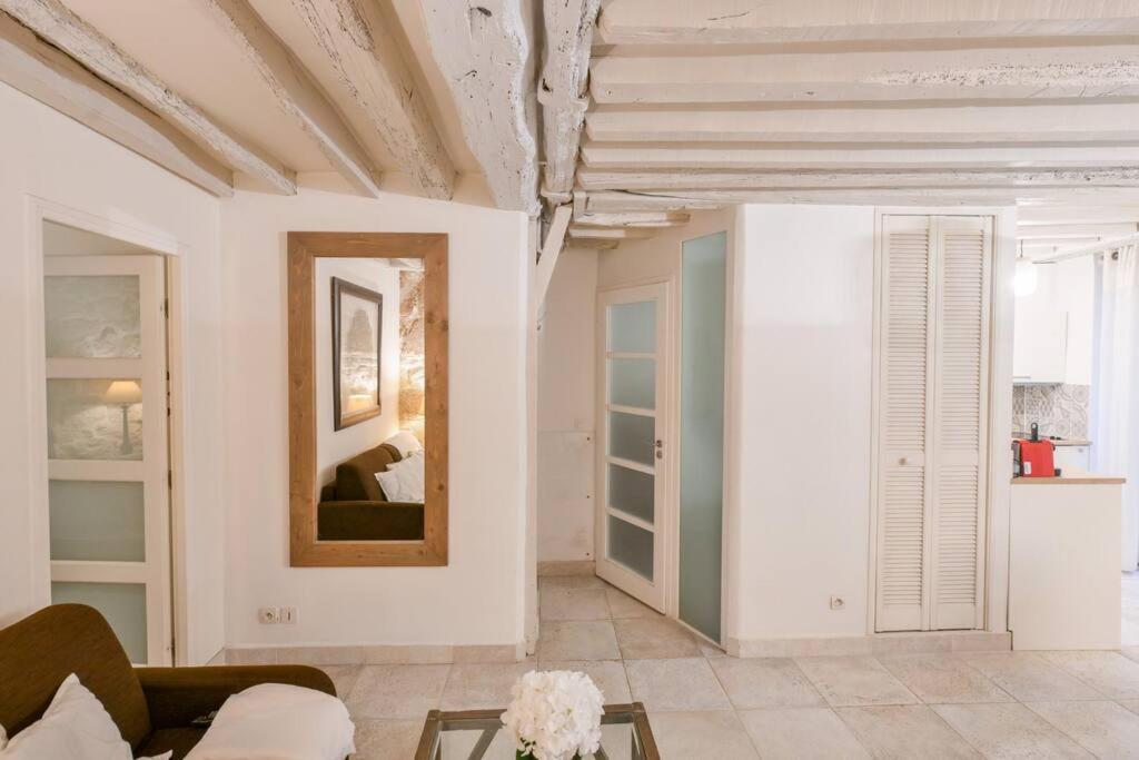 Cosy Appartement En Plein Marais Paris Exterior foto